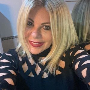 Meet your Posher, Linda